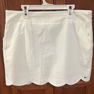 Vineyard Vines White Scalloped Hem Skort